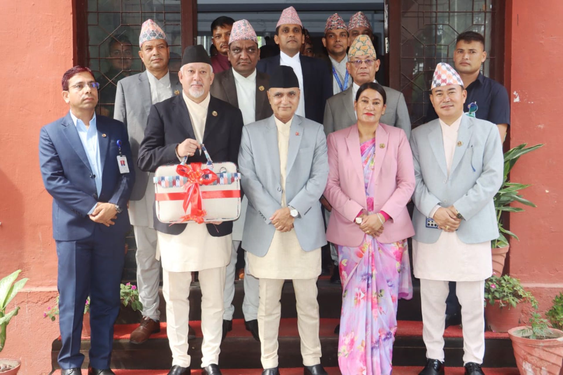 कर्णालीको सरकारको बजेट ३२ अर्व ९९ करोड (पूर्ण पाठ)